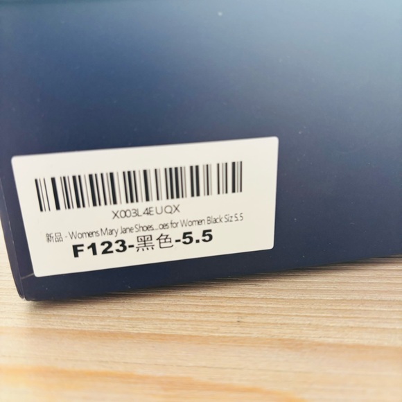 Mary Jane Black Women's Platform Shoes Size 5.5 Gothic Heart Accent - Picture 8 of 8